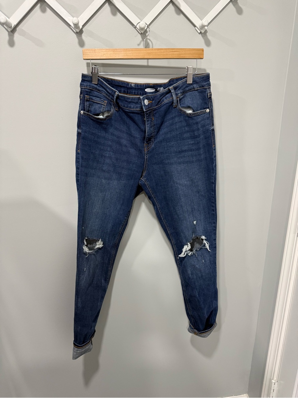 Old navy rockstar mid rise jeans 14 long
